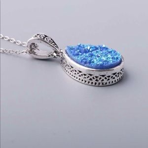 Druzy Style Necklace & Pendant (SkyBlue)